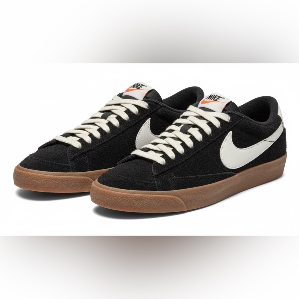 Nike Black and White Sneakers - Picture 2 of 2